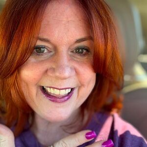 Meet your Posher, Jenny